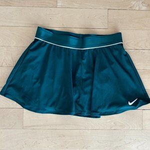 Nike Jewel Green Tennis Skirt - Size M